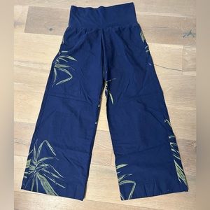 Kealopiko Pants (M)